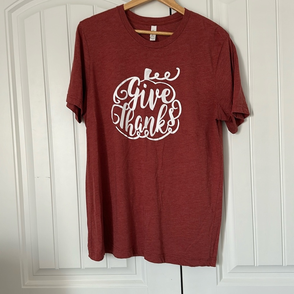 Give Thanks Tee